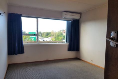 Photo of property in 1/24 Hori Street, Vogeltown, New Plymouth, 4310