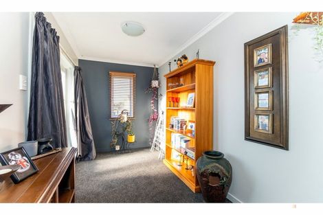 Photo of property in 10 Studholme Street, Waimate, 7924