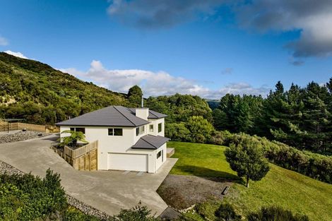 Photo of property in 999 Moonshine Road, Judgeford, Porirua, 5381
