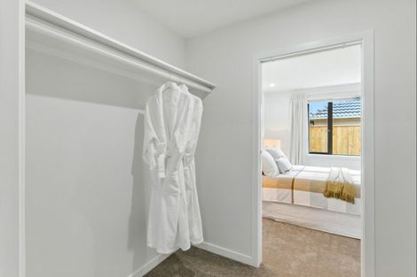 Photo of property in 21a Weraroa Road, Levin, 5510