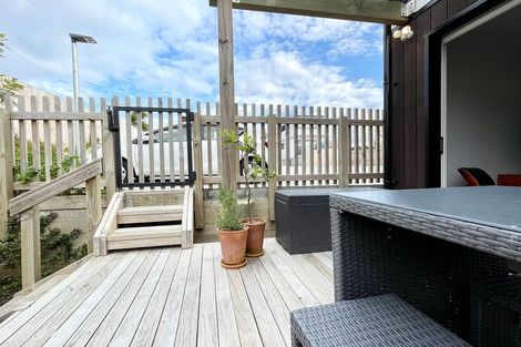 Photo of property in 4/8 James Laurie Street, Henderson, Auckland, 0612