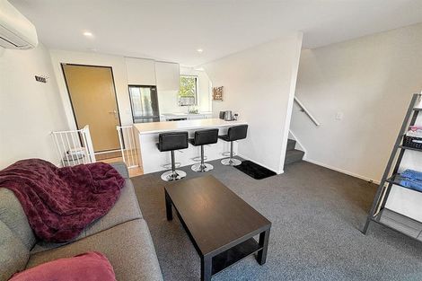 Photo of property in 2/130 Olliviers Road, Phillipstown, Christchurch, 8011