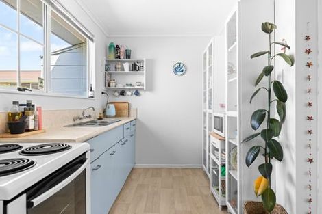Photo of property in 16a Newbourne Crescent, Redwoodtown, Blenheim, 7201