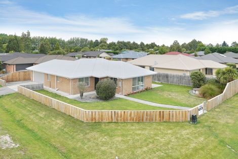 Photo of property in 21 Auckland Street, Ashley, Rangiora, 7477