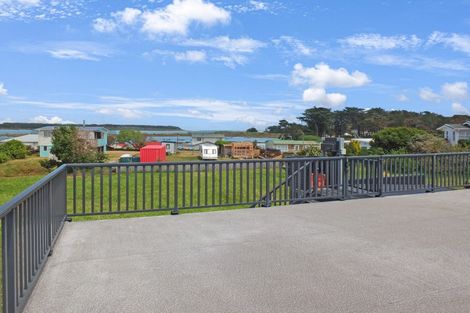 Photo of property in 122 Seabury Avenue, Foxton Beach, Foxton, 4815