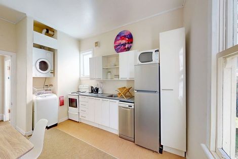 Photo of property in 30 Devon Street, Aro Valley, Wellington, 6021