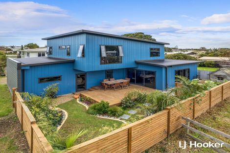 Photo of property in 38b Hillview Road, Waihi Beach, 3611