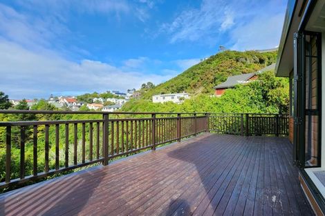 Photo of property in 6a Marjory Close, Broadmeadows, Wellington, 6035