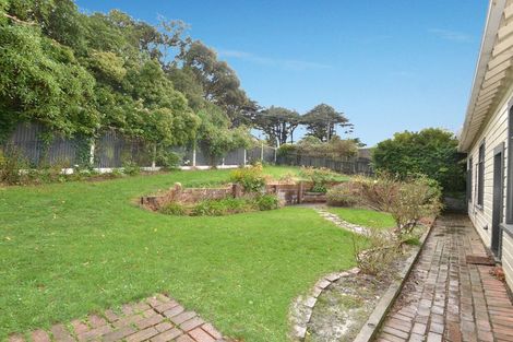 Photo of property in 11 Moana Crescent, Musselburgh, Dunedin, 9013