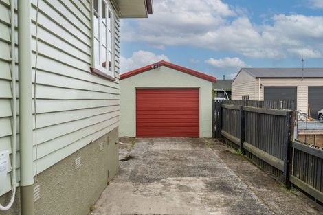 Photo of property in 276 Pakura Street, Te Awamutu, 3800