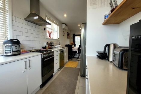 Photo of property in 84 Champion Street, Cannons Creek, Porirua, 5024