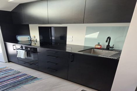 Photo of property in 3/82 Kilbirnie Crescent, Kilbirnie, Wellington, 6022