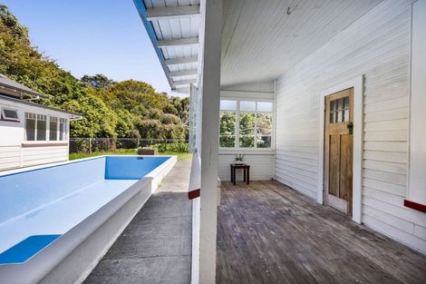 Photo of property in 8 Hadfield Street, Patea, 4520