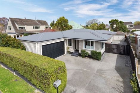 Photo of property in 28 Woodford Terrace, Ilam, Christchurch, 8053