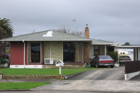 Photo of property in 6 Appleby Place, Awapuni, Palmerston North, 4412