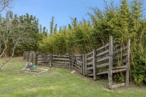 Photo of property in 593 State Highway 1, Awanui, 0486