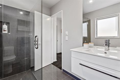 Photo of property in 50 Papawai Drive, Rangiora, 7400