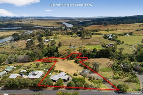 Photo of property in 39 Pipitiwai Drive, Helensville, Kaukapakapa, 0871