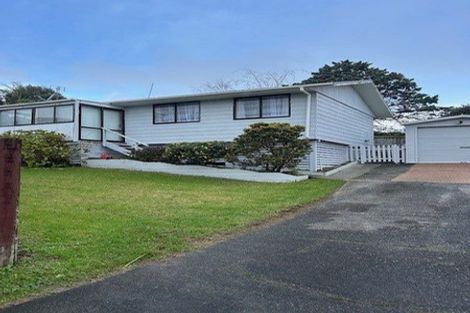 Photo of property in 14a Newington Road, Henderson, Auckland, 0612