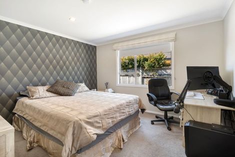 Photo of property in 3 Bouvardia Avenue, Milson, Palmerston North, 4414