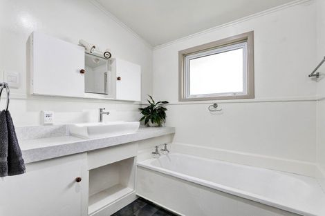 Photo of property in 1d Glanville Road, Stratford, 4332