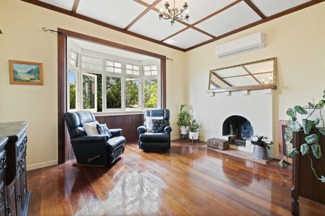 Photo of property in 9 Bruce Street, Northcote Point, Auckland, 0627