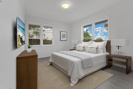 Photo of property in 28 Ellen Street, Manurewa East, Auckland, 2102