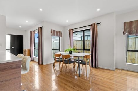 Photo of property in 11 Sapwood Crescent, Takanini, 2110