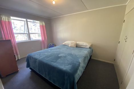 Photo of property in 15 Ngatawhiti Road, Te Kopuru, 0391