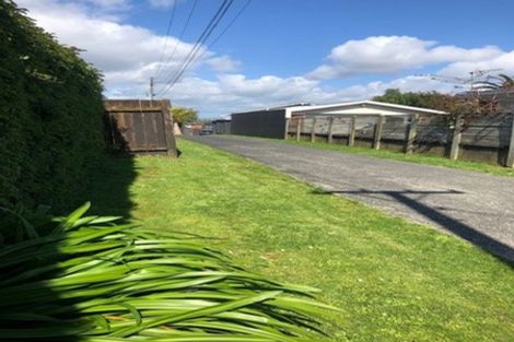 Photo of property in 94 Barrack Road, Mount Wellington, Auckland, 1060