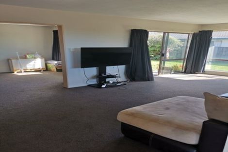 Photo of property in 47 Eastwood Rise, Waimairi Beach, Christchurch, 8083