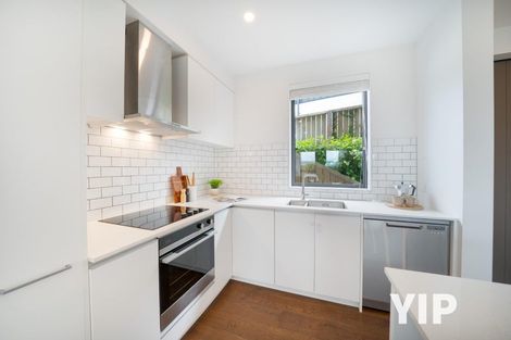 Photo of property in 1/62 Spenmoor Street, Newlands, Wellington, 6037