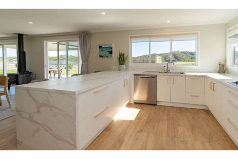 Photo of property in 7 Fernbird Grove, Kerikeri, 0294