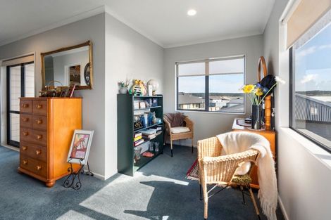 Photo of property in 9 Malthus Place, Foxton Beach, Foxton, 4815