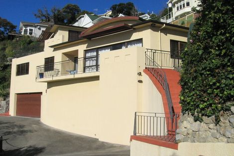 Photo of property in 4 Karaka Road, Bluff Hill, Napier, 4110