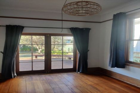 Photo of property in 53 Adelaide Street, Petone, Lower Hutt, 5012