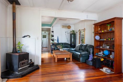 Photo of property in 14 Kurupae Road, Hilltop, Taupo, 3330