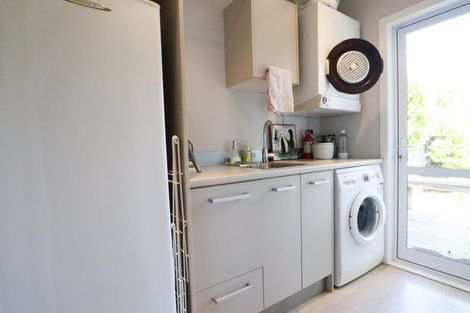 Photo of property in 1/88 Pah Road, Cockle Bay, Auckland, 2014