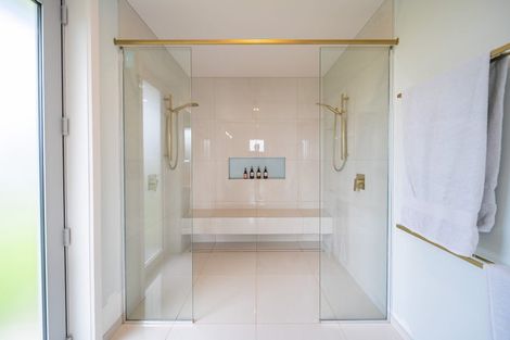 Photo of property in 61 Orbell Crescent, Te Anau, 9679