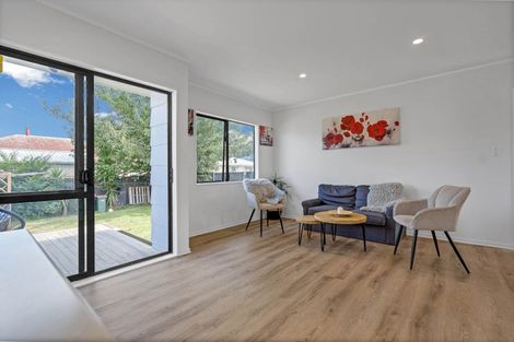 Photo of property in 1/17 Kent Road, Manurewa, Auckland, 2102