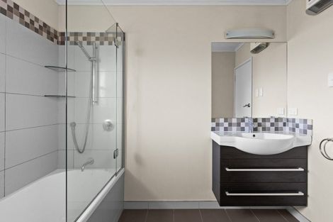 Photo of property in 4 Holyrood Street, Taradale, Napier, 4112