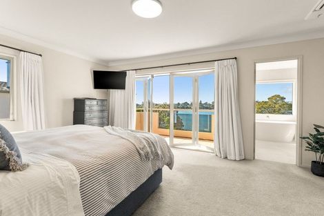Photo of property in 26 Roderick Street, Otumoetai, Tauranga, 3110