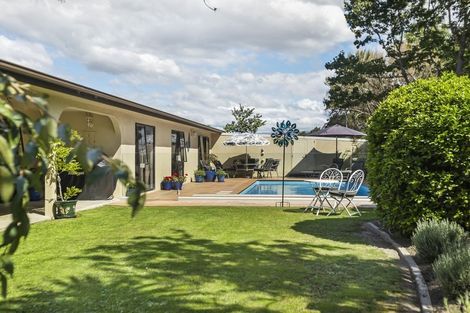 Photo of property in 2 Coleraine Street, Cromwell, 9310