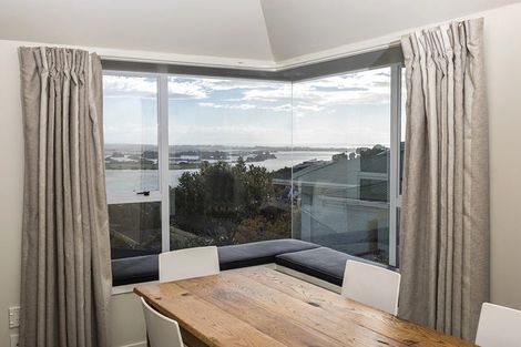 Photo of property in 2/79 Cannon Hill Crescent, Mount Pleasant, Christchurch, 8081