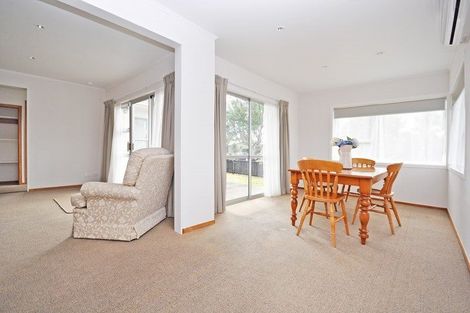 Photo of property in 8 Beresford Street, Pukekohe, 2120