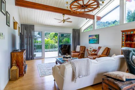 Photo of property in 45 Huia Road, Titirangi, Auckland, 0604