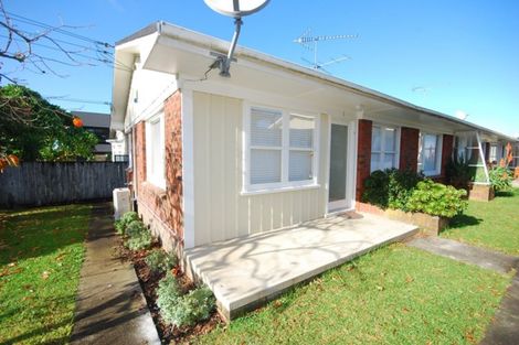 Photo of property in 1/40 Tawhiri Road, One Tree Hill, Auckland, 1061