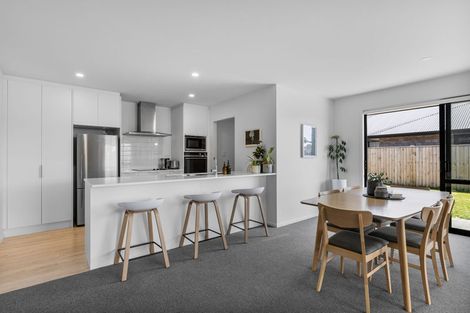 Photo of property in 16 Wexford Crescent, Halswell, Christchurch, 8025