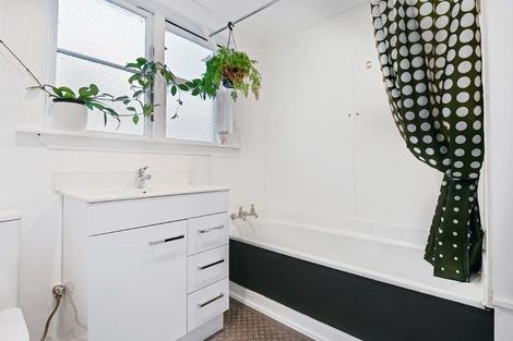 Photo of property in 36 Dunarnan Street, Avonside, Christchurch, 8061