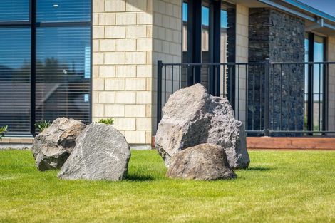 Photo of property in 9 Ruru Place, Oxford, 7430